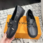 Louis Vuitton Women's Soho Flat Boat Shoe 1AGWBC 1AGWCE