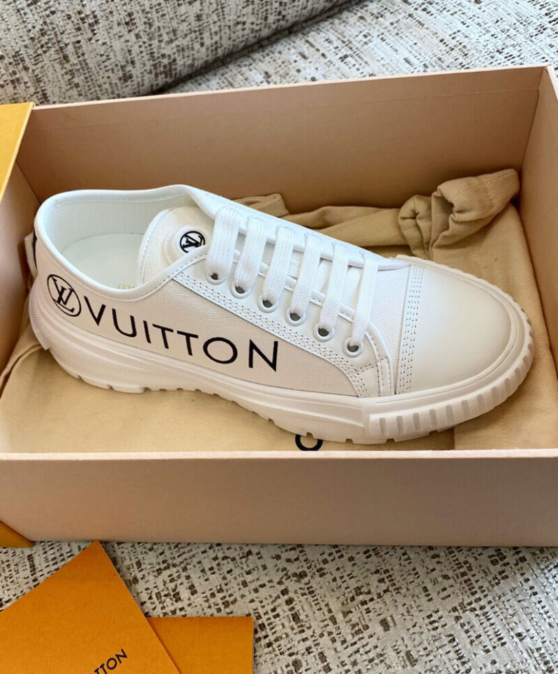Louis Vuitton Women's LV Squad Trainers 1A9RO1 1A941W