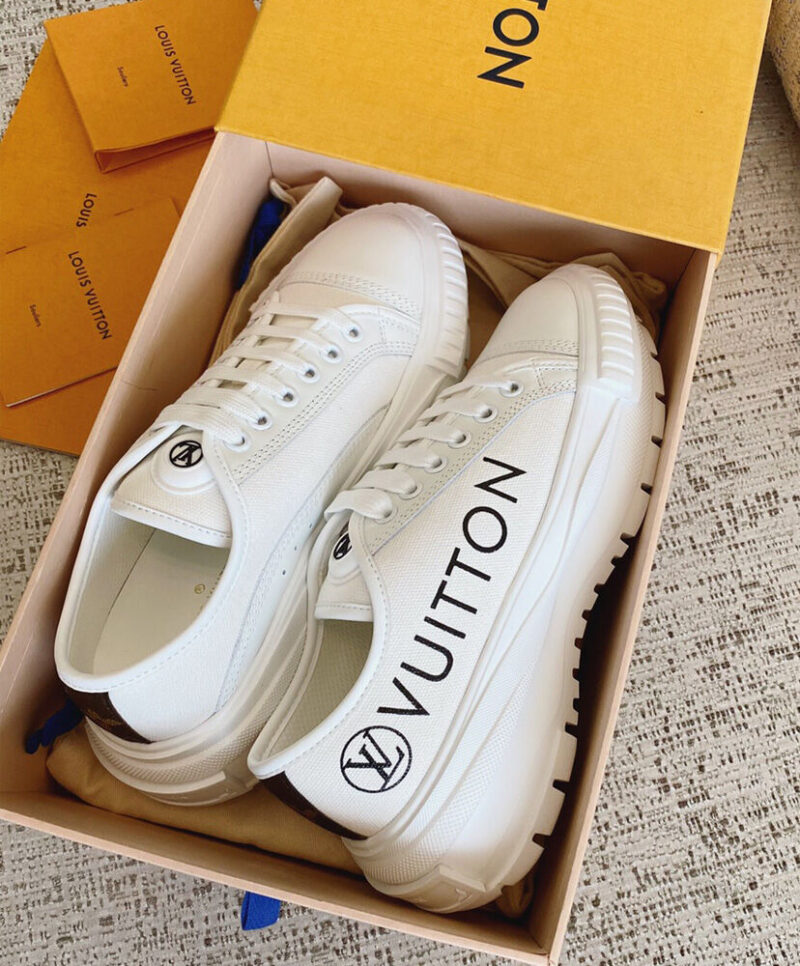 Louis Vuitton Women's LV Squad Trainers 1A9RO1 1A941W