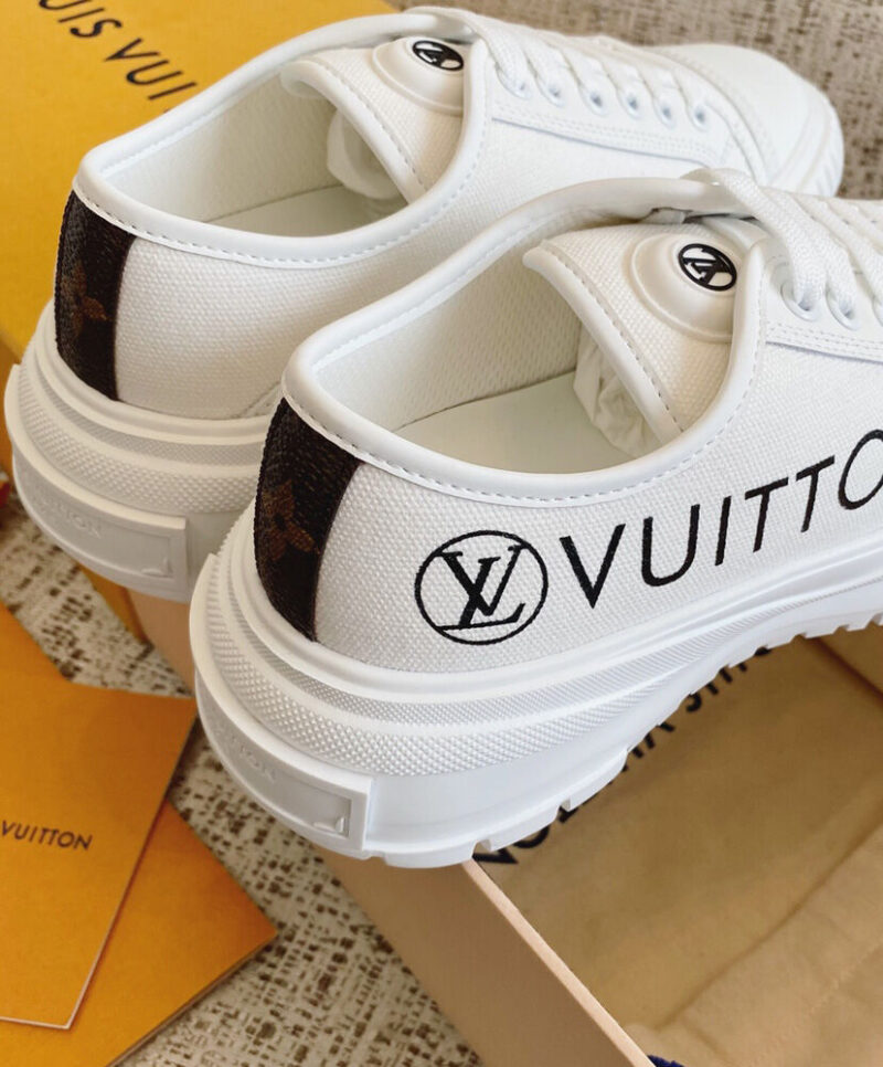 Louis Vuitton Women's LV Squad Trainers 1A9RO1 1A941W