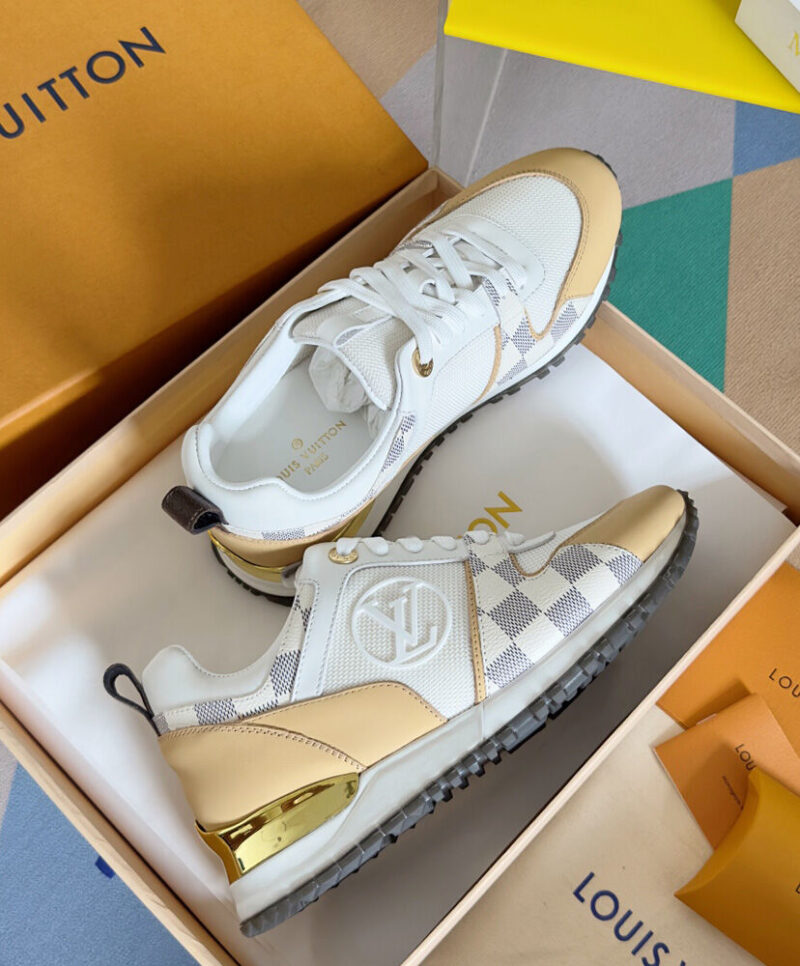Louis Vuitton Women's Run Away Sneaker 1AAWFC Khaki