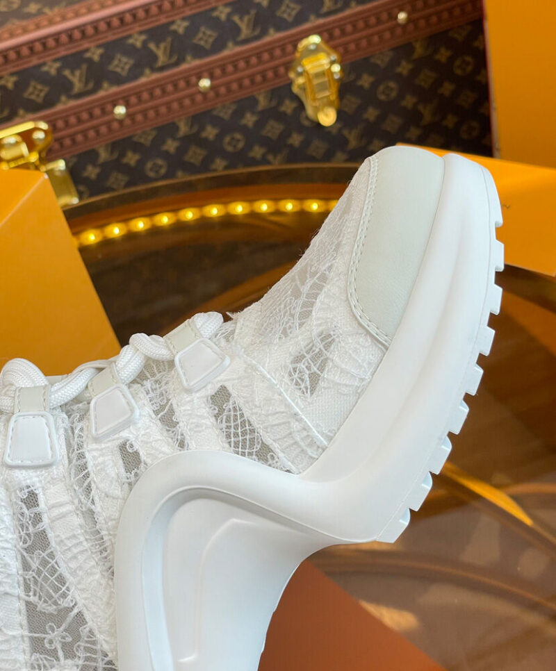 Louis Vuitton Women's LV Archlight 2.0 Platform Sneaker 1ABI3P 1ABI45