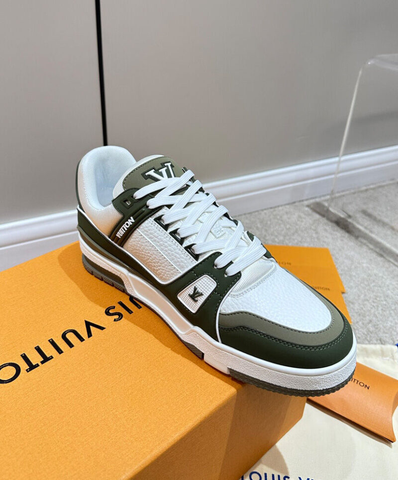 Louis Vuitton Unisex LV Trainer Sneaker 1ABLUR 1ABLVB 1ABLVV