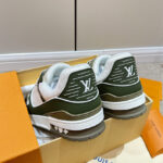 Louis Vuitton Unisex LV Trainer Sneaker 1ABLUR 1ABLVB 1ABLVV