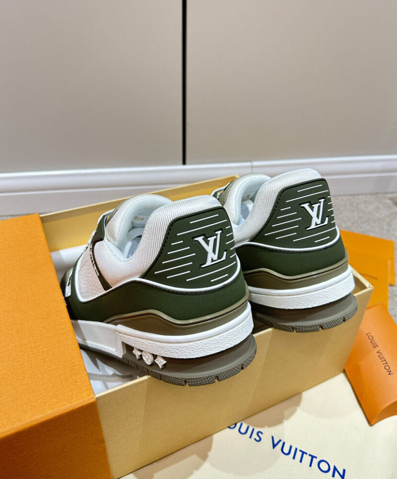 Louis Vuitton Unisex LV Trainer Sneaker 1ABLUR 1ABLVB 1ABLVV