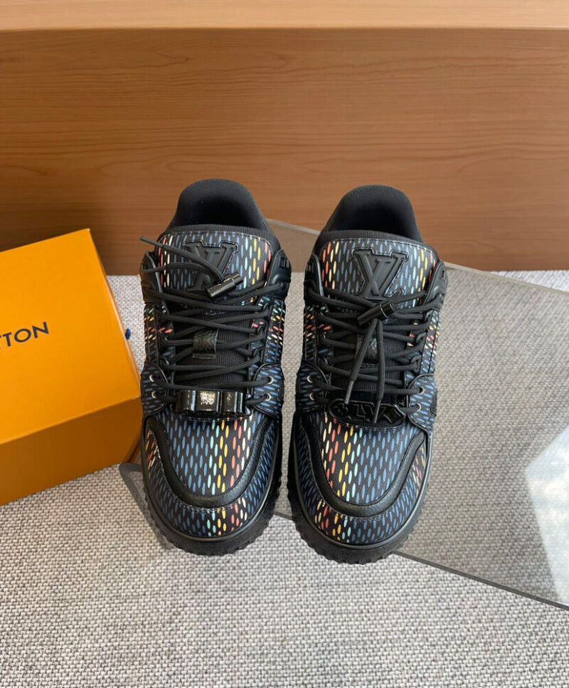 Louis Vuitton Unisex LV Trainer Maxi Sneaker 1ACR0U 1ACR19