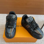 Louis Vuitton Unisex LV Trainer Maxi Sneaker 1ACR0U 1ACR19