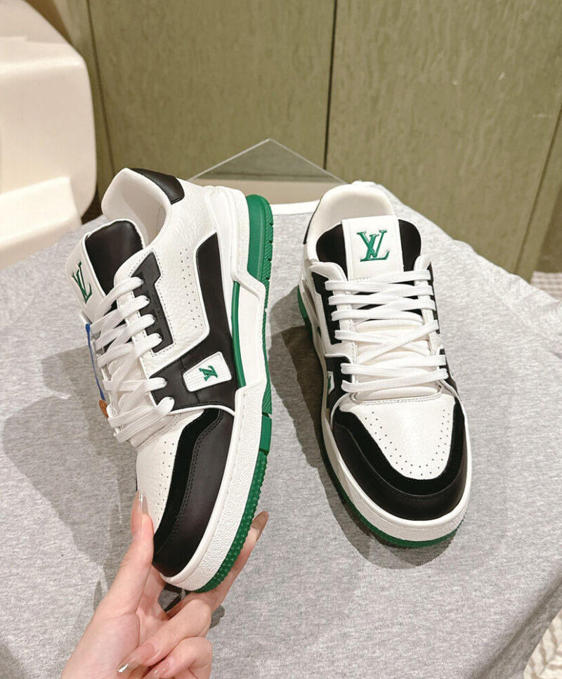 Louis Vuitton Unisex LV Trainer Sneaker 1ADDXZ 1ADDZ1 1ADDZK 1ADE03