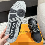 Louis Vuitton Unisex LV Trainer Sneaker 1ADEW4 1ADEWO