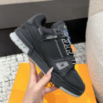 Louis Vuitton Unisex LV Trainer Sneaker 1ADEW4 1ADEWO