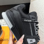 Louis Vuitton Unisex LV Trainer Sneaker 1ADEW4 1ADEWO