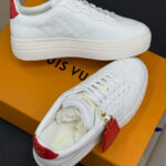 Louis Vuitton Women's LV Groovy Platform Sneaker 1AGUUM White