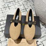 Alaia Women's Ballet Flats In Paper Straw Apricot