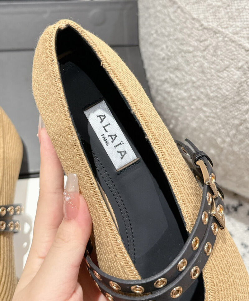 Alaia Women's Ballet Flats In Paper Straw Apricot