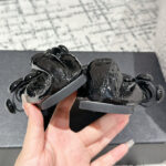 Alaia Women's Sphere Ballet Flats In Patent Leather Black