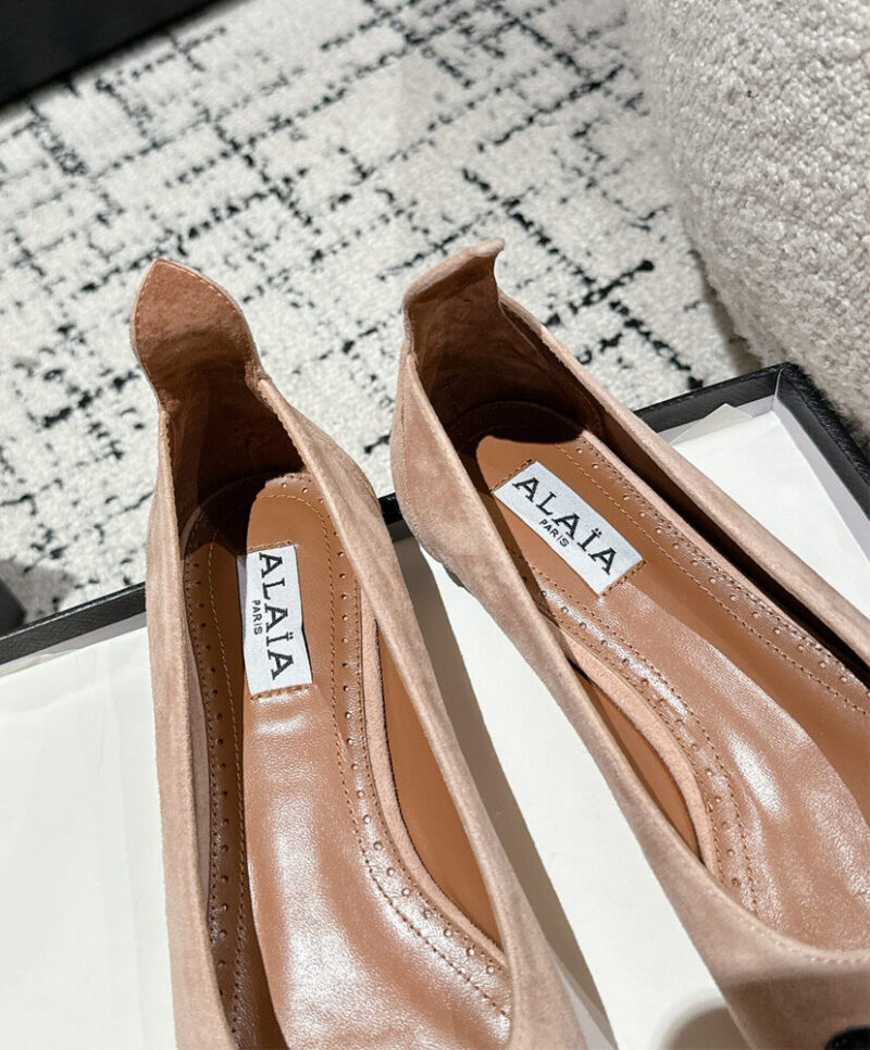 Alaia Women's Heart Ballerinas In Suede Goatskin And Patent Calfskin