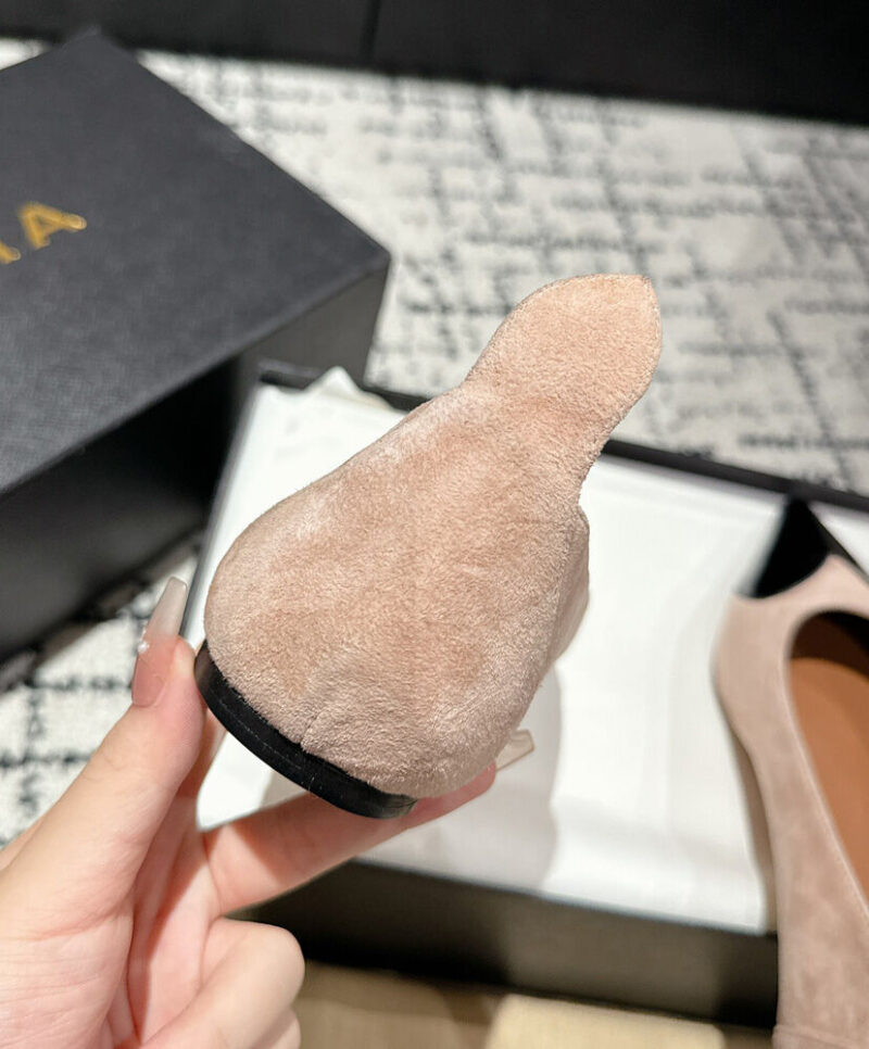 Alaia Women's Heart Ballerinas In Suede Goatskin And Patent Calfskin