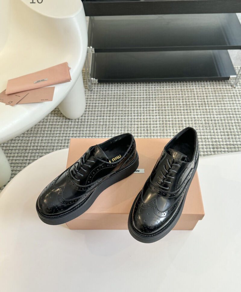 Miumiu Women's Brushed Leather Oxford Brogues 5E177E Black
