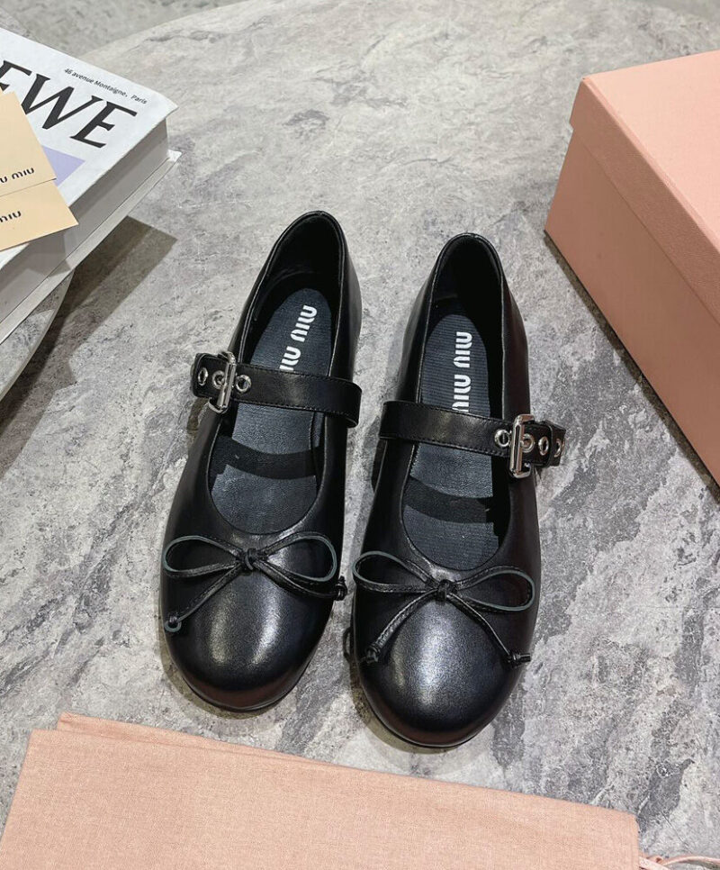 Miumiu Women's Leather Ballerinas Black