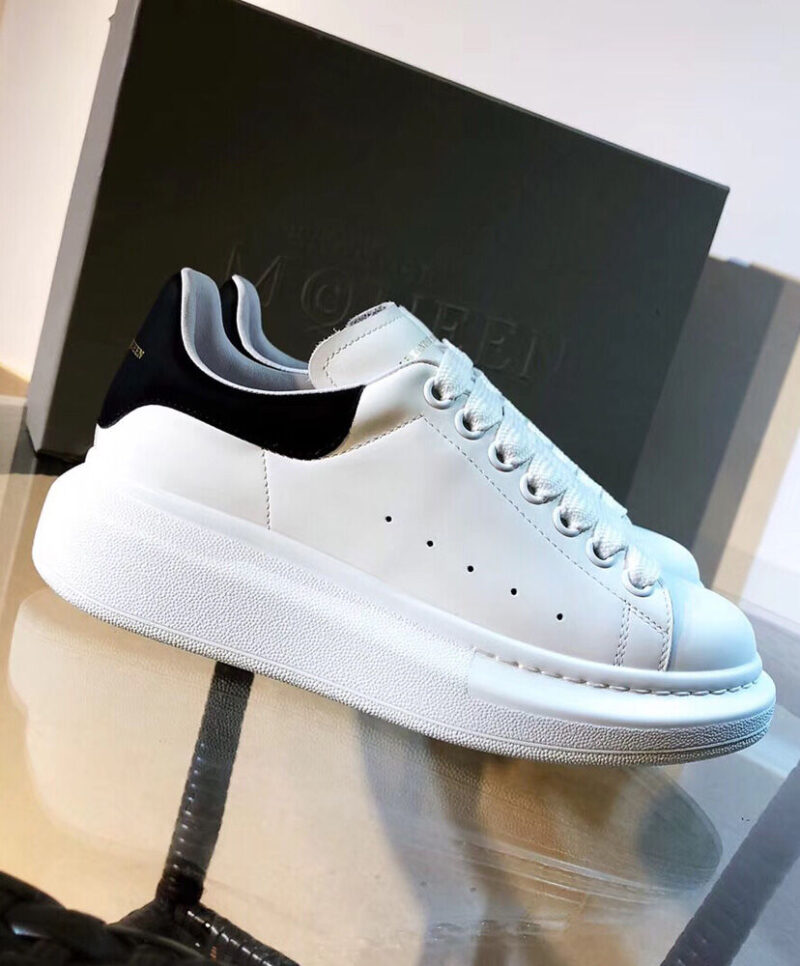 Alexander Mcqueen Unisex Oversized Sneaker
