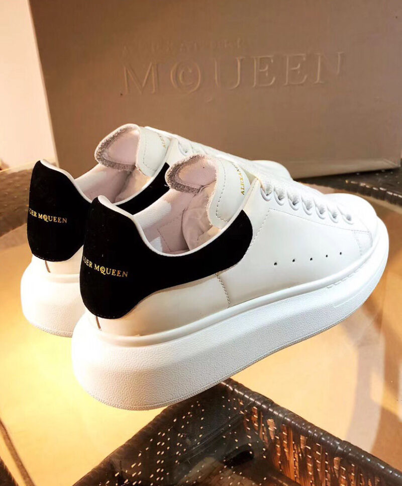 Alexander Mcqueen Unisex Oversized Sneaker