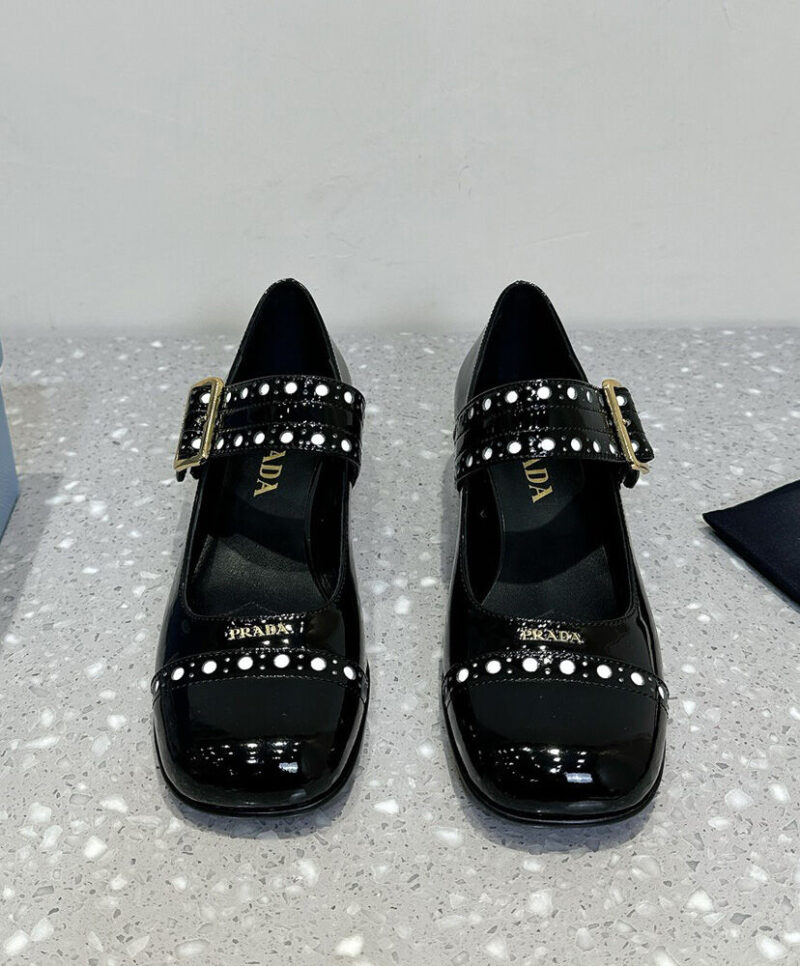 Prada Women's Patent Leather Mary Jane Pumps 1I816N Black