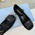 Prada Women's Velvet Pumps 1I818N Black