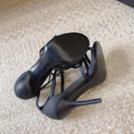 Saint Laurent Women's Cassandra Sandals In Smooth Leather Black