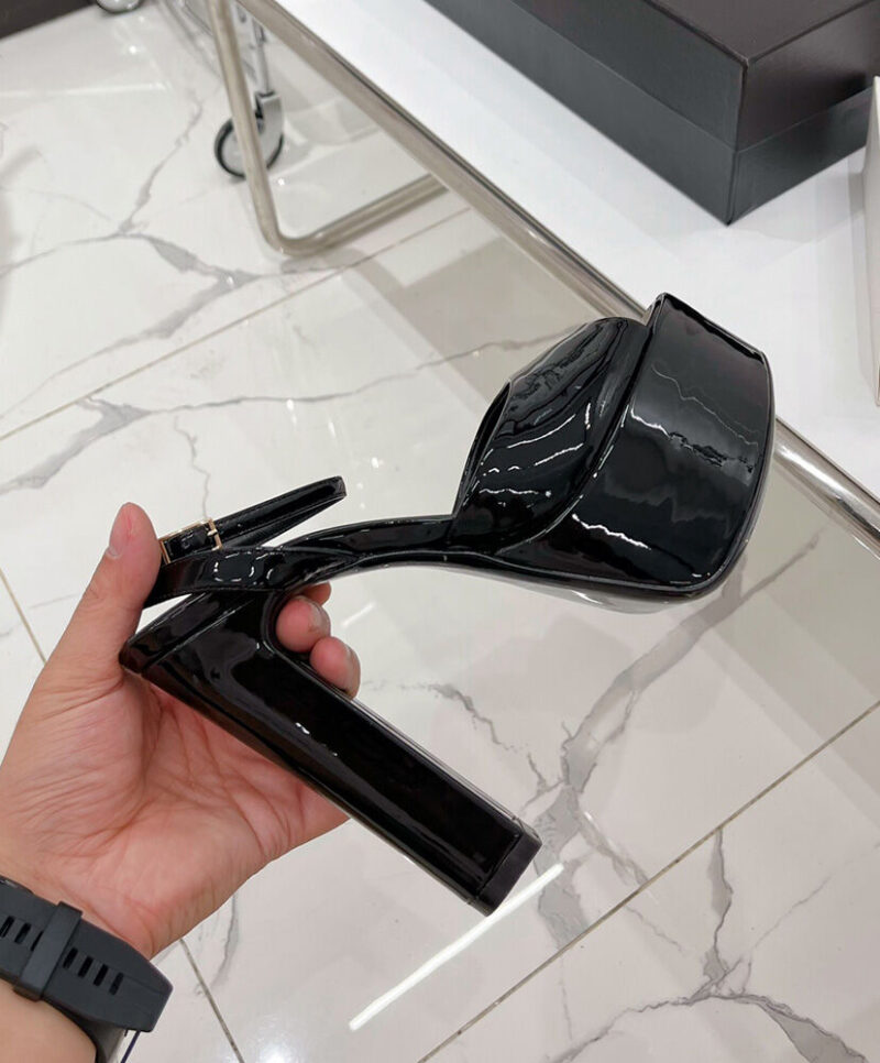 Saint Laurent Women's Jodie Platform Sandals In Patent Leather Black