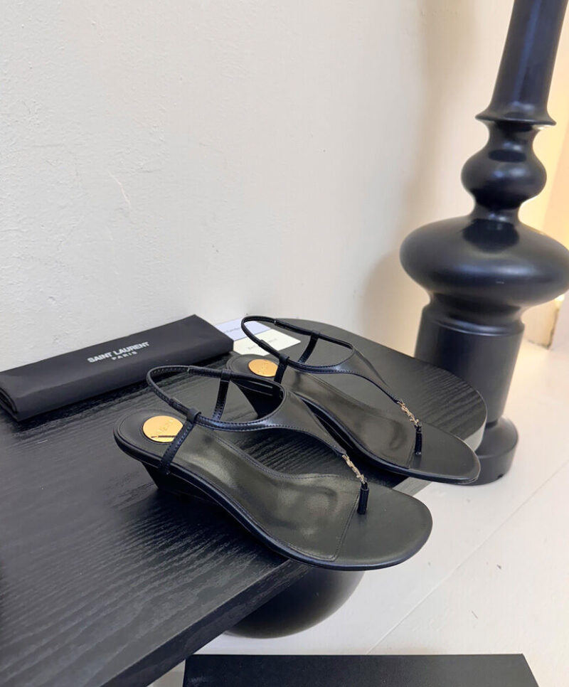 Saint Laurent Le Cassandra Smooth Leather Wedge Sandals Black