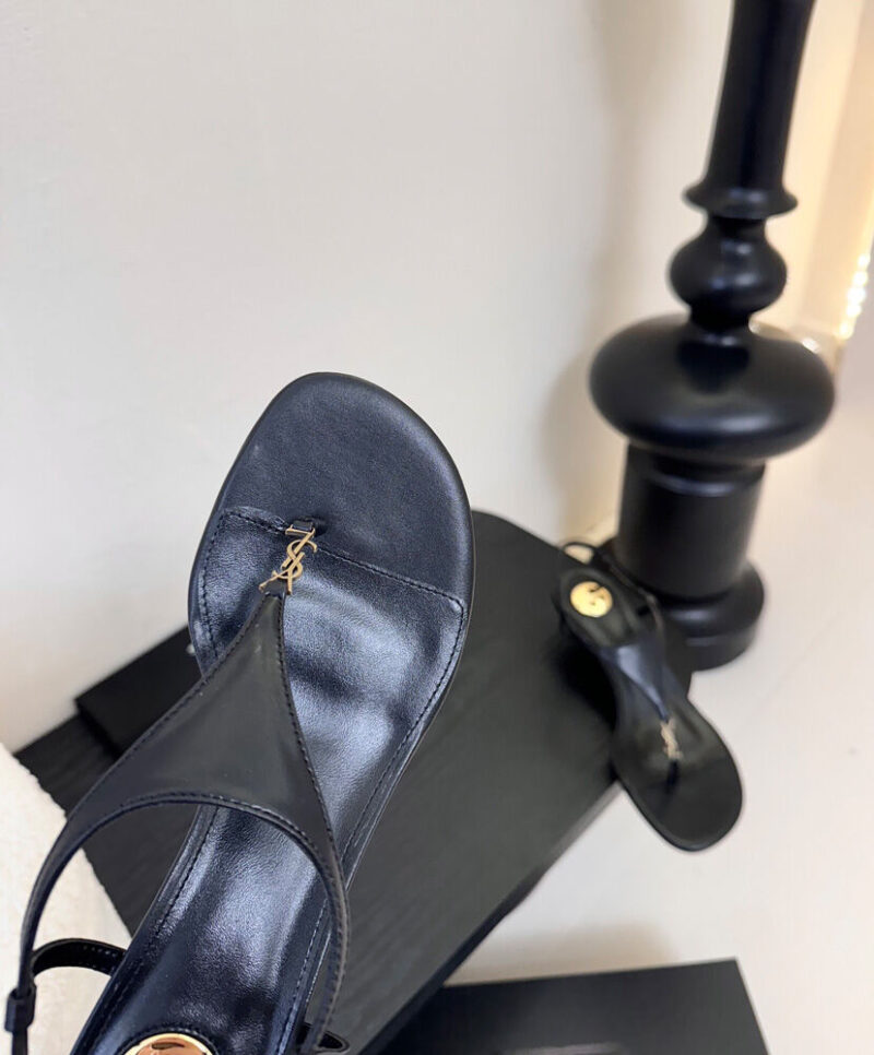Saint Laurent Le Cassandra Smooth Leather Wedge Sandals Black