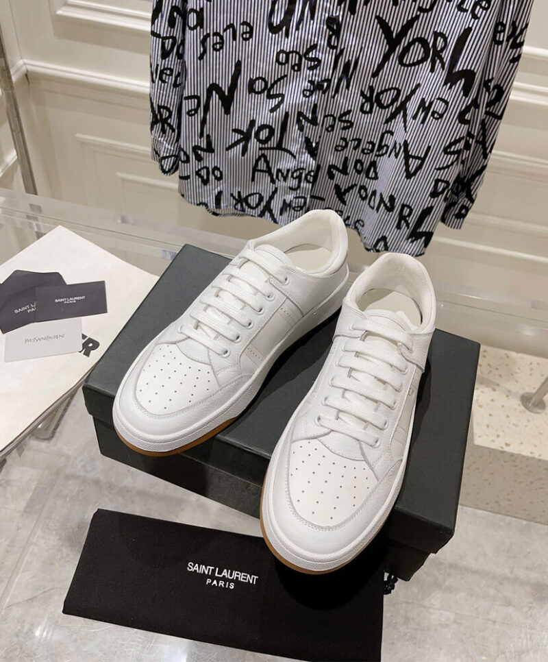 Saint Laurent Unisex Sl/61 Low-Top Sneakers In Smooth And Grained Leather White