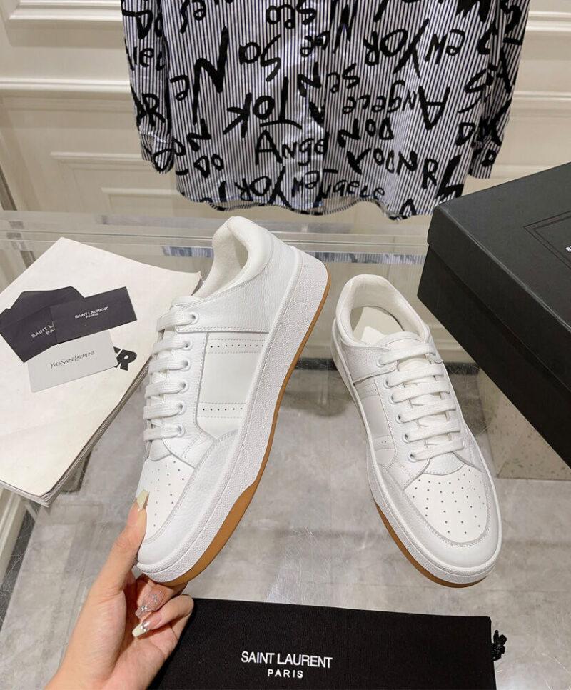 Saint Laurent Unisex Sl/61 Low-Top Sneakers In Smooth And Grained Leather White