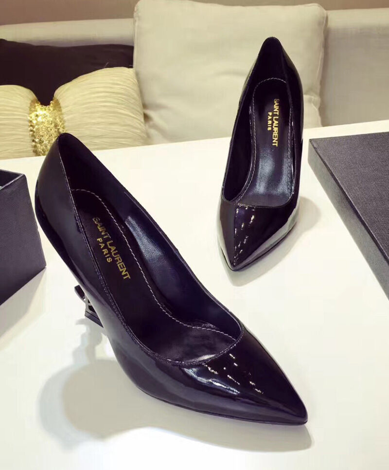Saint Laurent Pointed high heels Black