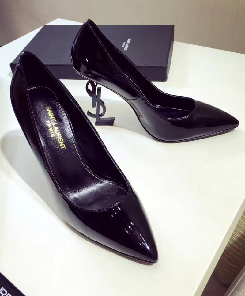 Saint Laurent Pointed high heels Black