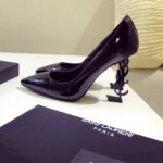 Saint Laurent Pointed high heels Black