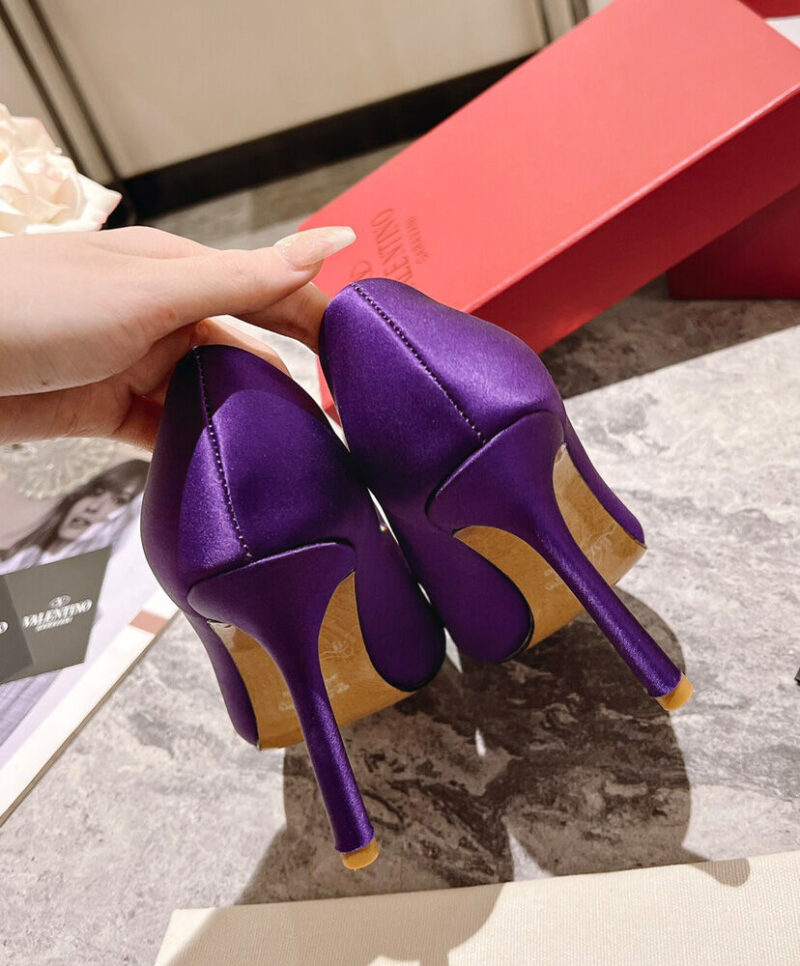 Valentino Women's One Stud Satin Pump With Stud And Crystals 100MM Purple