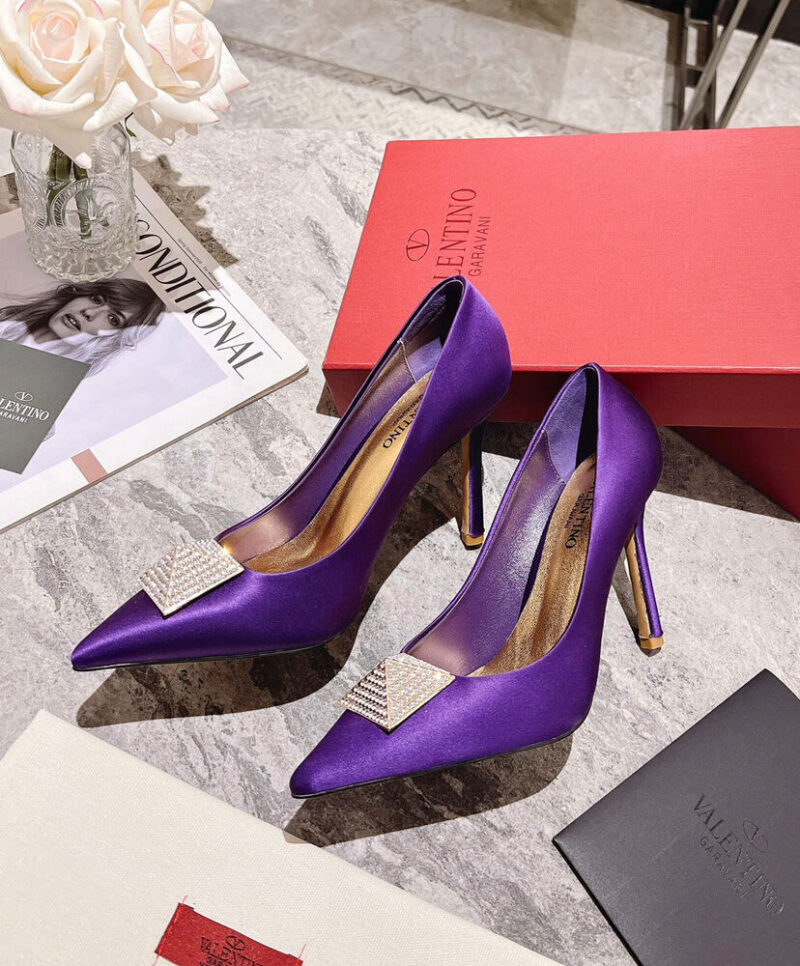 Valentino Women's One Stud Satin Pump With Stud And Crystals 100MM Purple