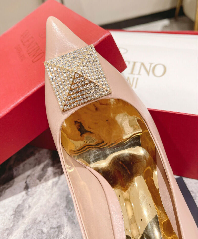 Valentino Women's Valentino Garavani One Stud Pump With Crystals 100MM Light Pink