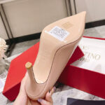 Valentino Women's Valentino Garavani One Stud Pump With Crystals 100MM Light Pink