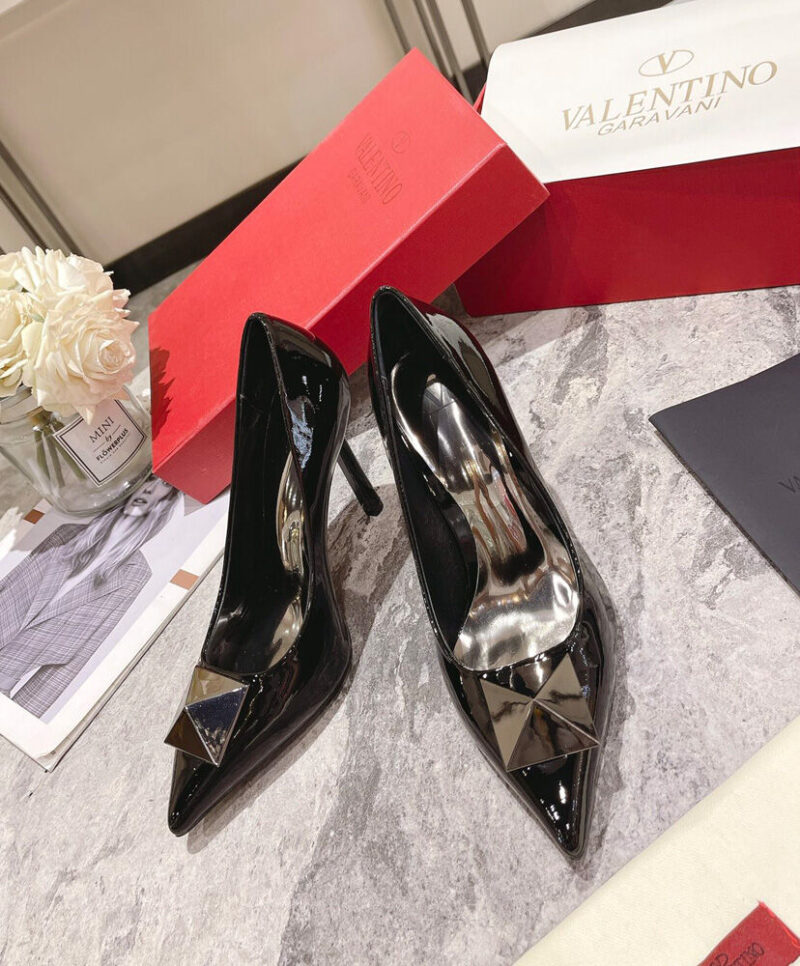 Valentino Women's One Stud Patent Leather Pump 100 MM Black