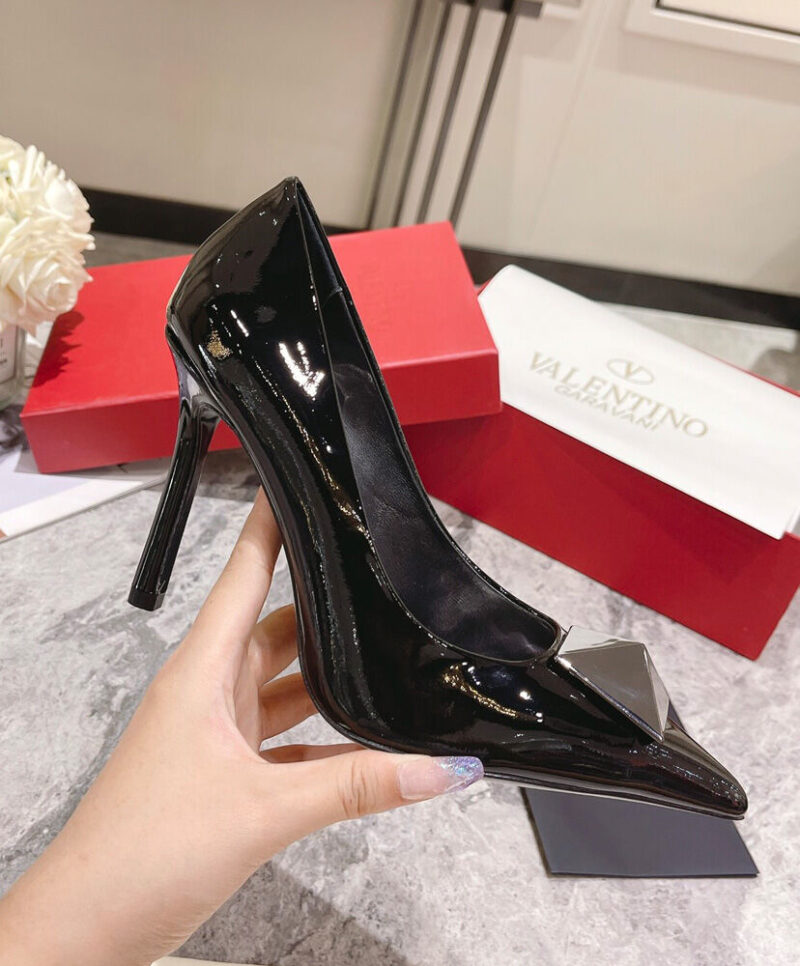 Valentino Women's One Stud Patent Leather Pump 100 MM Black