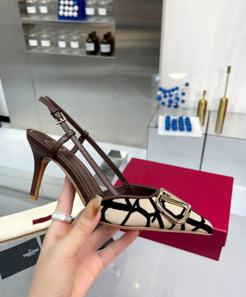 Valentino Women's Vlogo Signature Slingback Pump In Toile Iconographe 80MM