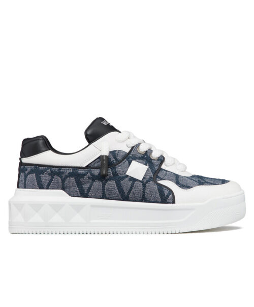 Valentino Unisex One Stud Xl Low-Top Sneaker